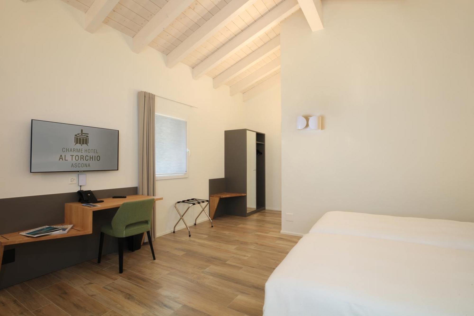 Charme Hotel Al Torchio أسكونا الغرفة الصورة
